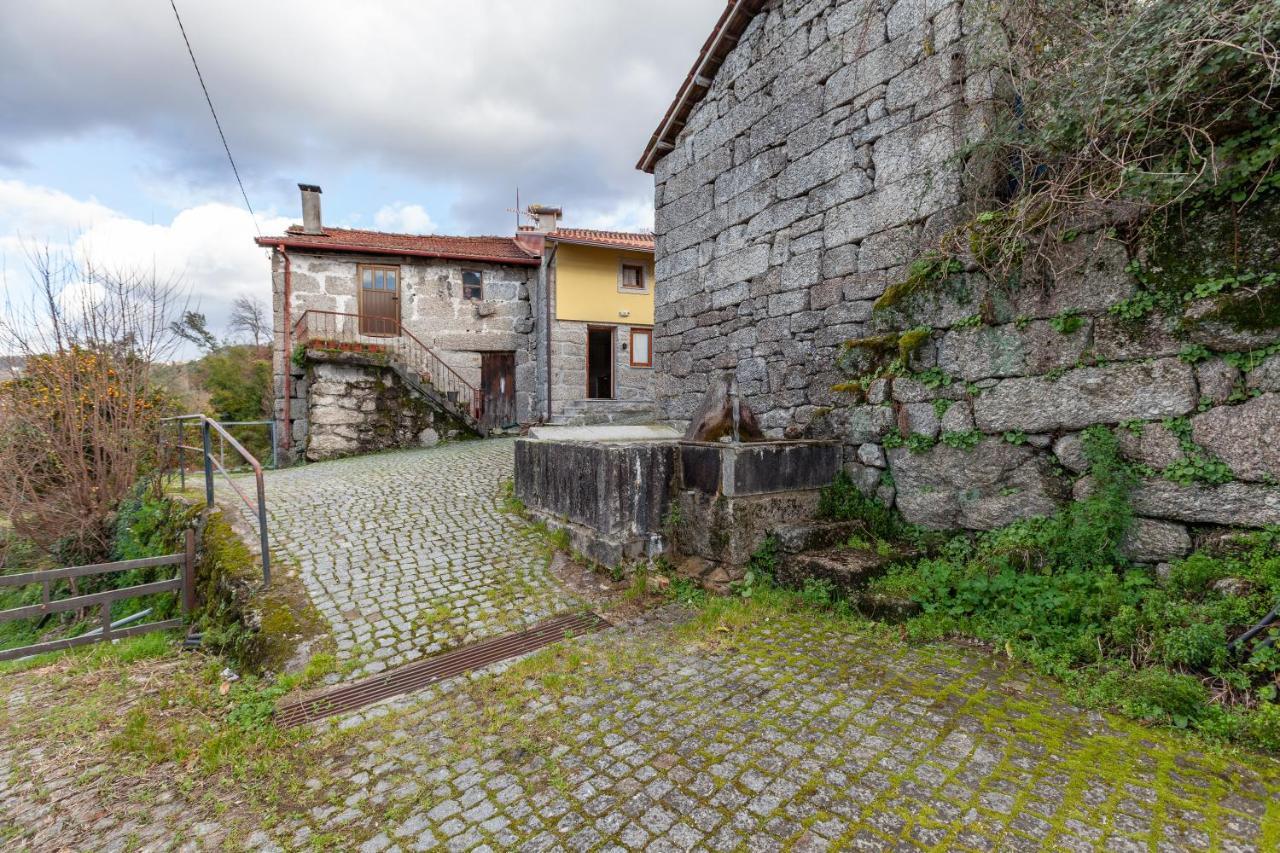 Casa Das Bonecas Vieira do Minho Exterior foto